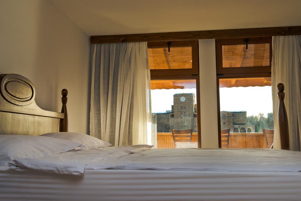 The Lion'S Residence Veliko Tarnovo Ngoại thất bức ảnh