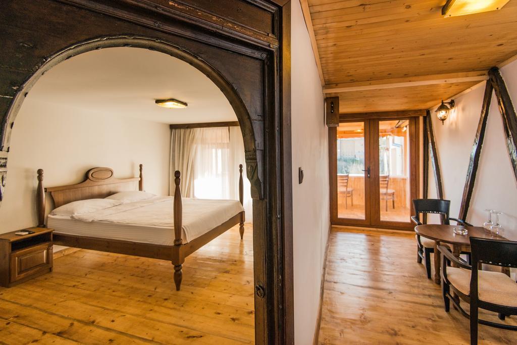 The Lion'S Residence Veliko Tarnovo Ngoại thất bức ảnh