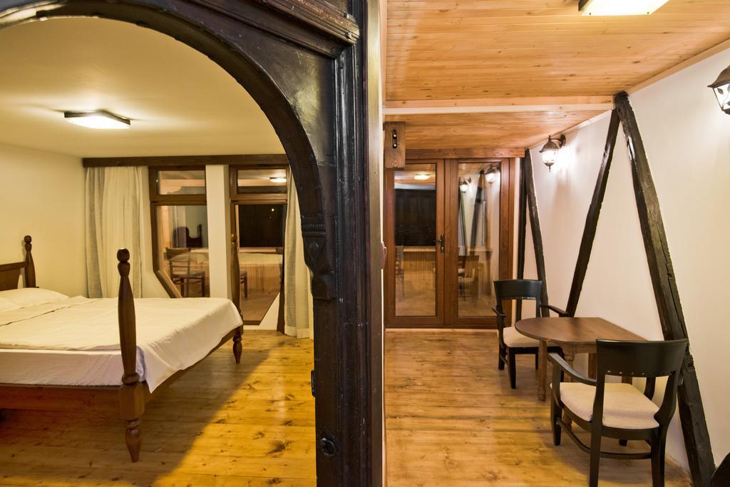 The Lion'S Residence Veliko Tarnovo Ngoại thất bức ảnh