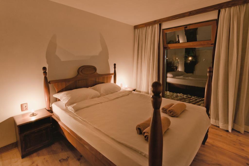The Lion'S Residence Veliko Tarnovo Ngoại thất bức ảnh