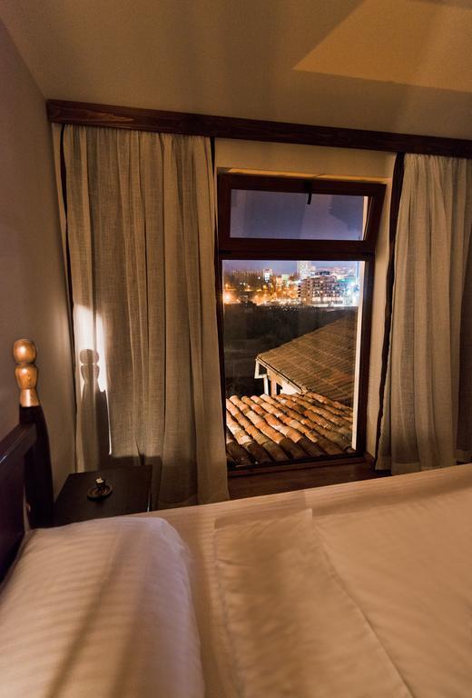 The Lion'S Residence Veliko Tarnovo Ngoại thất bức ảnh